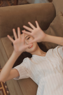 蝴蝶中文娱乐